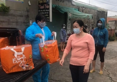 NHẬT KÝ THIỆN NGUYỆN NGÀY 28/8/2021: KHOẢNH KHẮC LUẬT SƯ LÀM THIỆN NGUYỆN