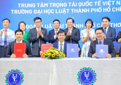 Phó hiệu trưởng Trường ĐH Luật TP.HCM nói về nghề luật sư và tố tụng trọng tài