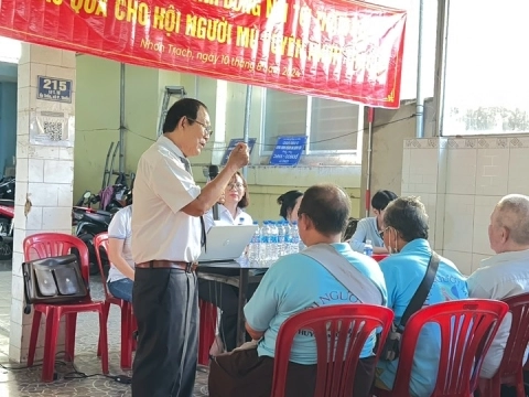 TTPBPL và tặng quà cho Hội người mù tại huyện Nhơn Trạch 