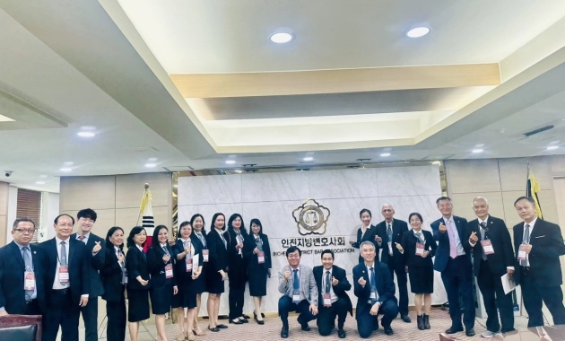 Đoàn Luật sư Incheon 