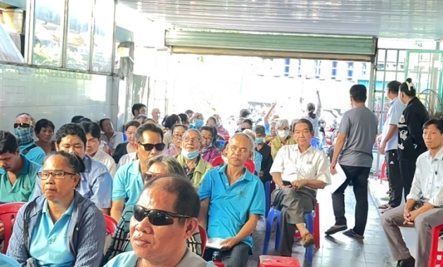 TTPBPL và tặng quà cho Hội người mù tại huyện Nhơn Trạch 