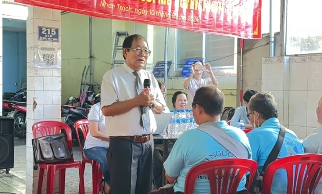 TTPBPL và tặng quà cho Hội người mù tại huyện Nhơn Trạch 